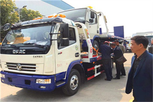 永春汽车道路救援拖车价格